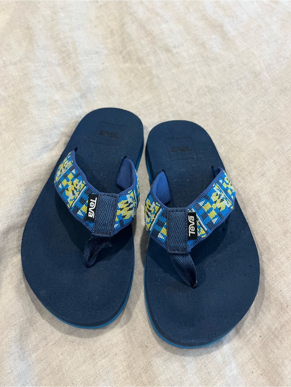 Teva Kids' Navy Blue Patterned Strap Flip Flops size 1